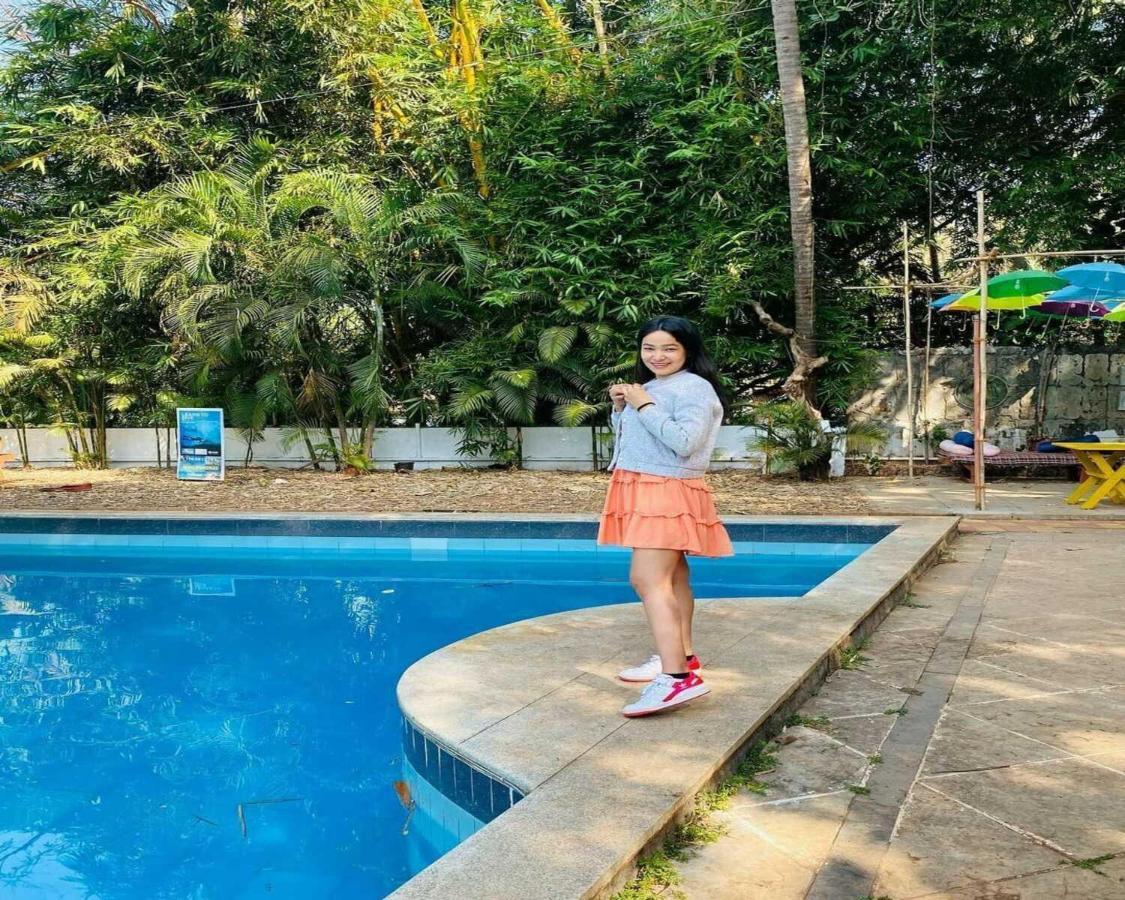 Piggy Calangute By Urban Nomads - Dorms & Pvt Rooms GOA エクステリア 写真