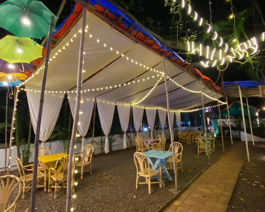 Piggy Calangute By Urban Nomads - Dorms & Pvt Rooms GOA エクステリア 写真