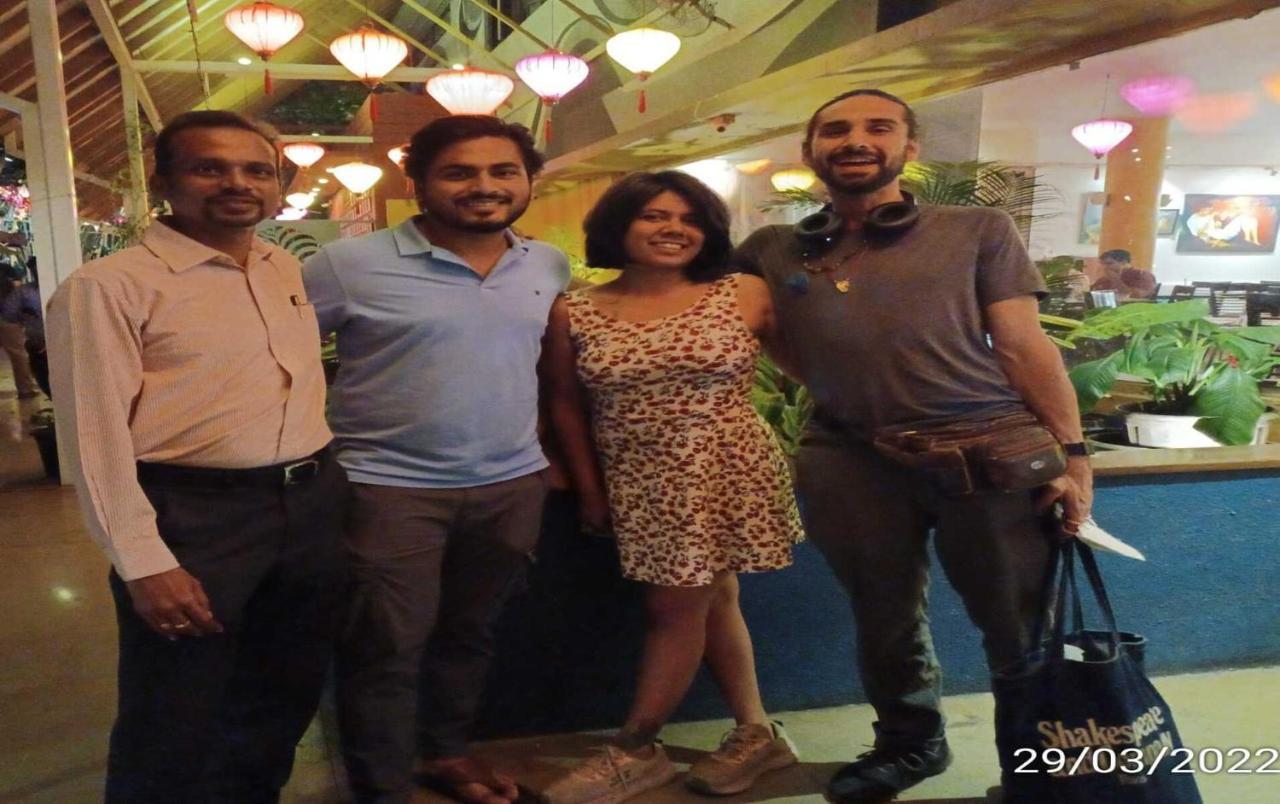Piggy Calangute By Urban Nomads - Dorms & Pvt Rooms GOA エクステリア 写真