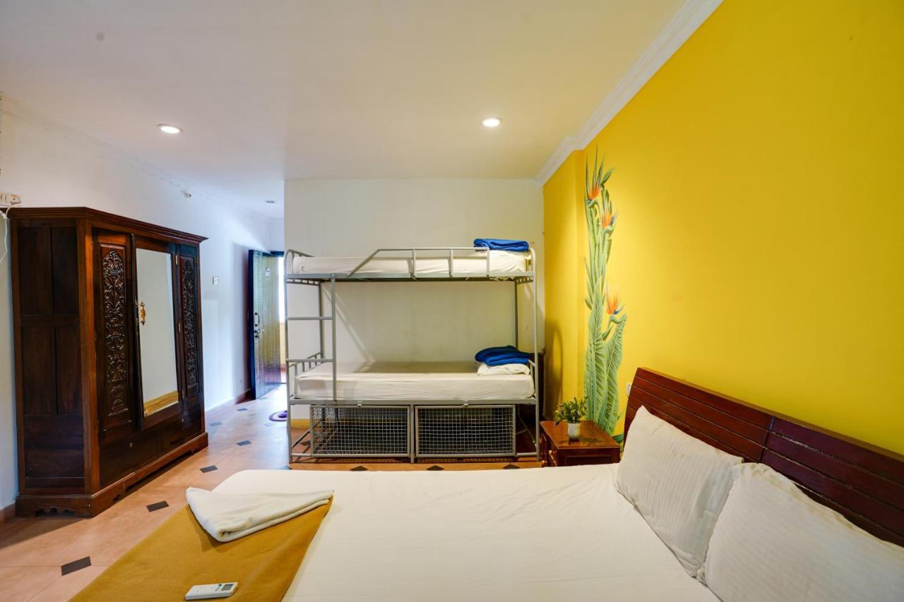 Piggy Calangute By Urban Nomads - Dorms & Pvt Rooms GOA エクステリア 写真